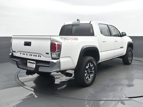 Used 2023 Toyota Tacoma TRD Off-Road w/ Black Out Package (TMS) AWD/4WD image 6