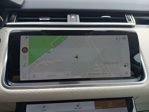 Used 2022 Land Rover Range Rover Velar S AWD/4WD image 18