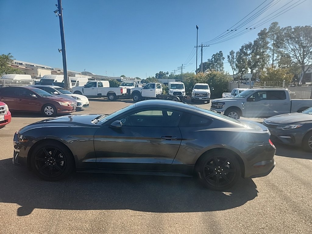 Used 2019 Ford Mustang Coupe w/ Equipment Group 101A RWD image 9