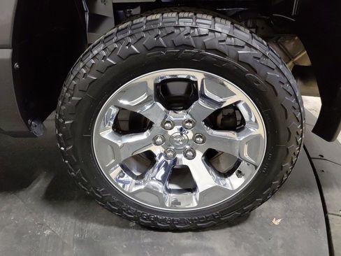 Used 2019 RAM 1500 Big Horn image 34