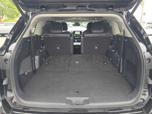 Used 2026 Toyota Highlander XLE AWD/4WD image 18