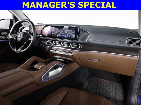 Used 2025 Mercedes-Benz GLE 350 4MATIC image 45