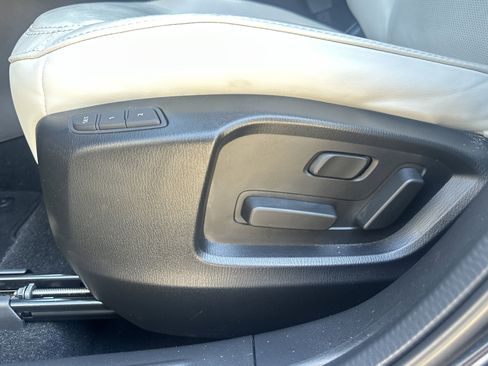 Used 2021 MAZDA CX-5 Touring w/ Touring Preferred SV Package image 22