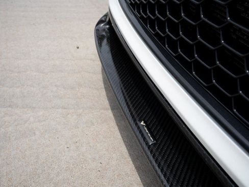 Used 2018 Audi R8 V10 RWD image 21