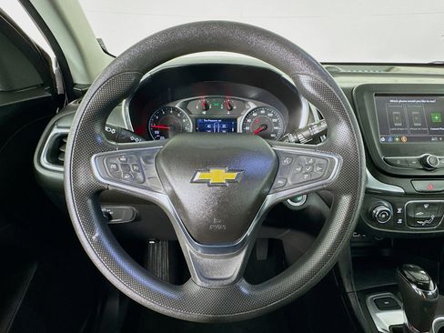 Used 2019 Chevrolet Equinox LT image 11