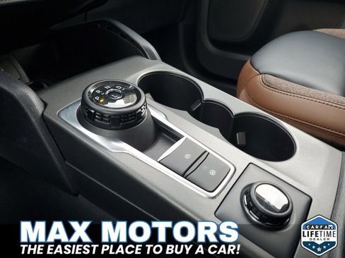 Certified 2025 Ford Bronco Sport Outer Banks w/ Outer Banks Tech Package+ image 30