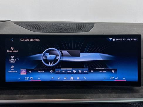 Used 2024 BMW X5 sDrive40i image 24