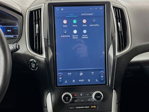 Used 2024 Ford Edge SEL image 19