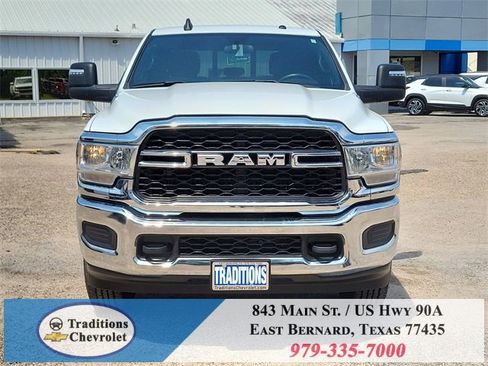 Used 2024 RAM 2500 Tradesman w/ Chrome Appearance Group image 34