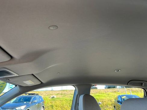 Used 2023 Honda HR-V LX image 27