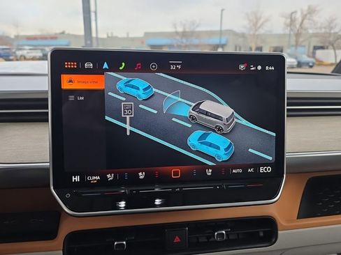 New 2025 Volkswagen ID. Buzz Pro S Plus image 15