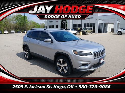 Used 2019 Jeep Cherokee Limited w/ Trailer Tow Group image 1