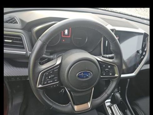 Used 2025 Subaru Ascent Premium image 5