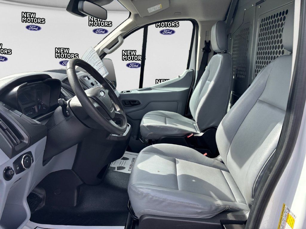 Used 2017 Ford Transit 250 130 Low Roof RWD image 10