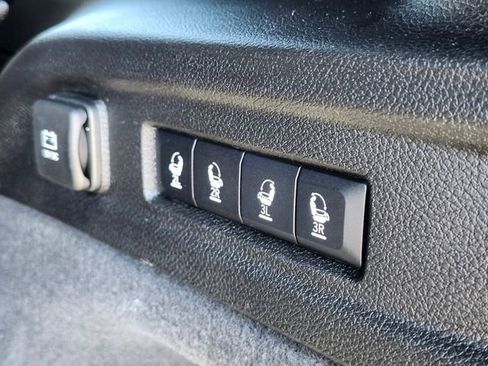 Used 2023 Jeep Grand Cherokee L Summit w/ Advanced Protech Group IV image 35