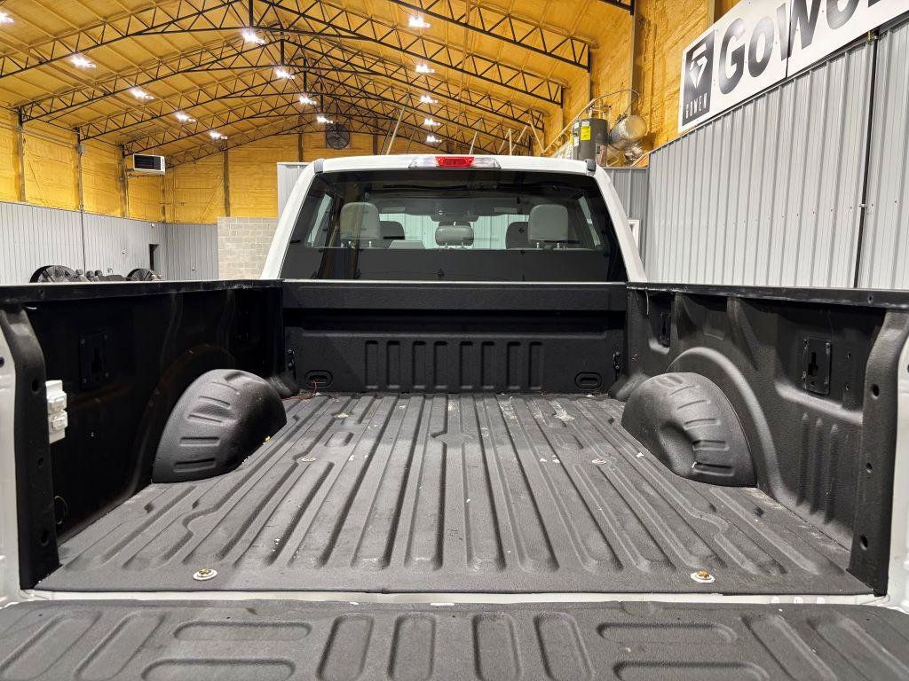 Used 2017 Ford F250 XL w/ Power Equipment Group AWD/4WD image 22