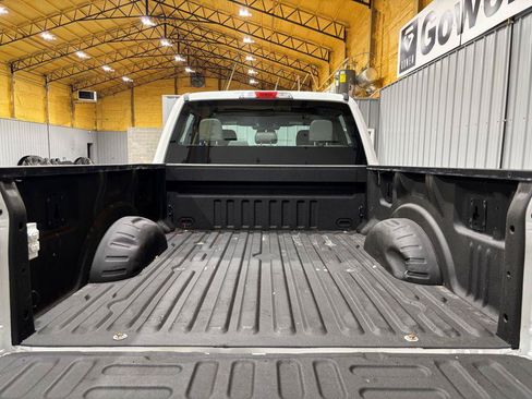 Used 2017 Ford F250 XL w/ Power Equipment Group AWD/4WD image 22
