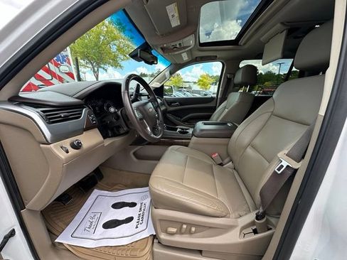 Used 2017 Chevrolet Tahoe LT RWD image 16