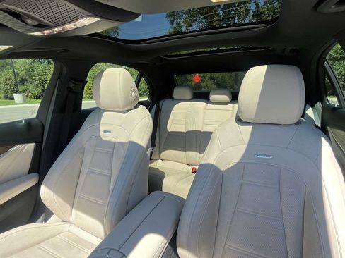Used 2018 Mercedes-Benz E 43 AMG 4MATIC Sedan image 10