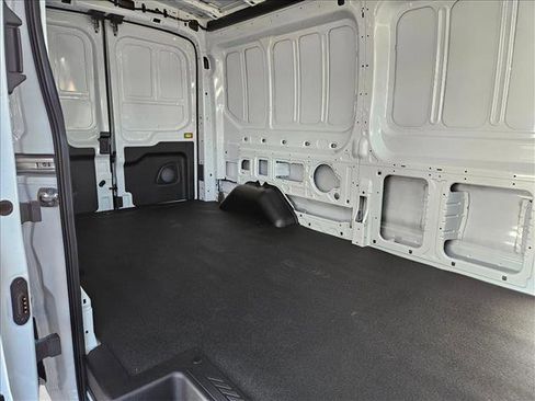 New 2026 Ford Transit 250 148 Medium Roof RWD image 8