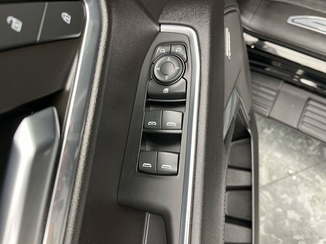 Certified 2024 GMC Sierra 1500 Elevation w/ Elevation Premium Package AWD/4WD image 9