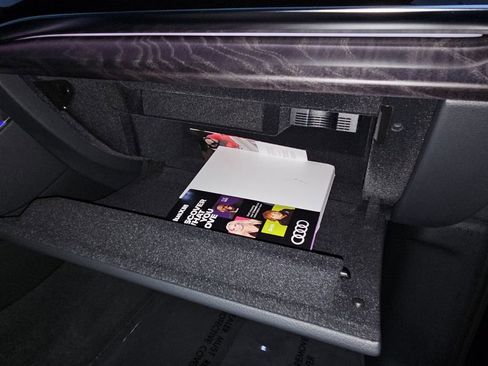 Certified 2025 Audi Q7 2.0T Premium w/ Convenience Plus Package image 22