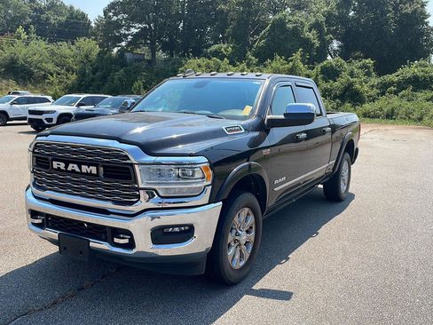 Used 2021 RAM 2500 Limited RWD image 1