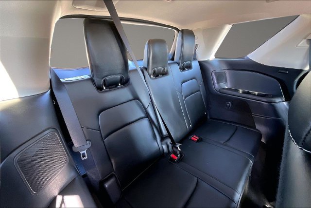 Used 2023 Nissan Pathfinder Platinum AWD/4WD image 26