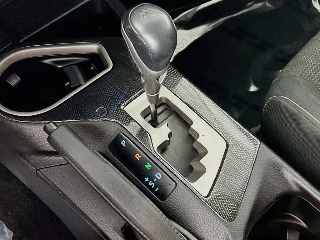Used 2018 Toyota RAV4 Adventure AWD/4WD image 15