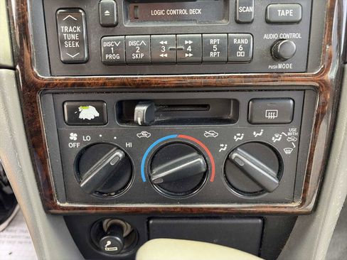 Used 1999 Toyota Camry LE image 17