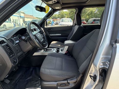 Used 2011 Ford Escape XLT w/ 202A Rapid Spec Order Code FWD image 22