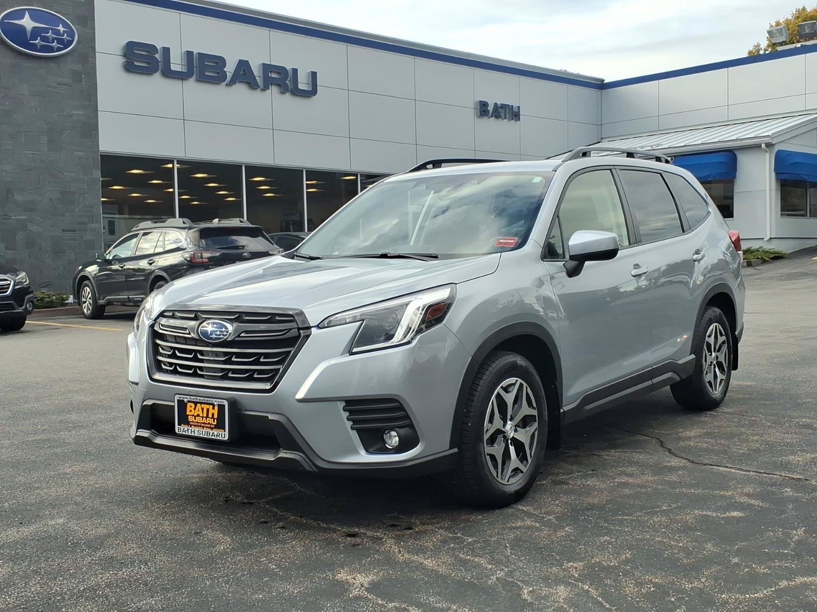 Certified 2024 Subaru Forester Premium AWD/4WD image 1