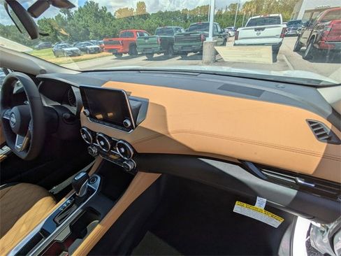 New 2025 Nissan Sentra SV w/ SV Premium Package image 31