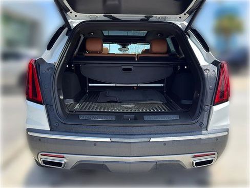 Used 2020 Cadillac XT5 Premium Luxury AWD/4WD image 7