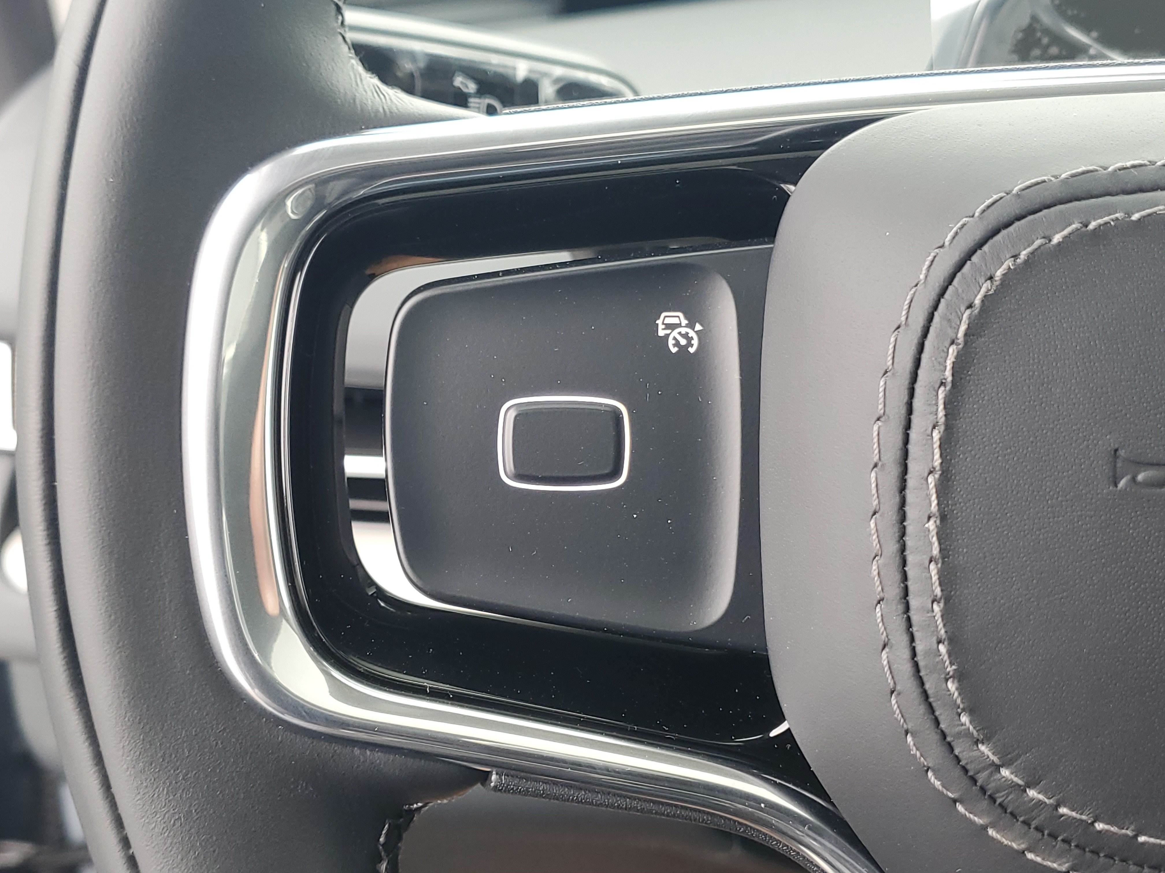 New 2026 Lincoln Navigator Reserve AWD/4WD image 17