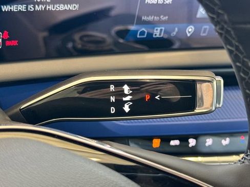 New 2026 Cadillac Optiq Luxury 2 w/ LPO, Floor Liner Package AWD/4WD image 21
