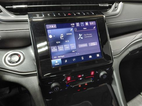 Certified 2022 Jeep Grand Cherokee L Laredo w/ Luxury Tech Group I image 34