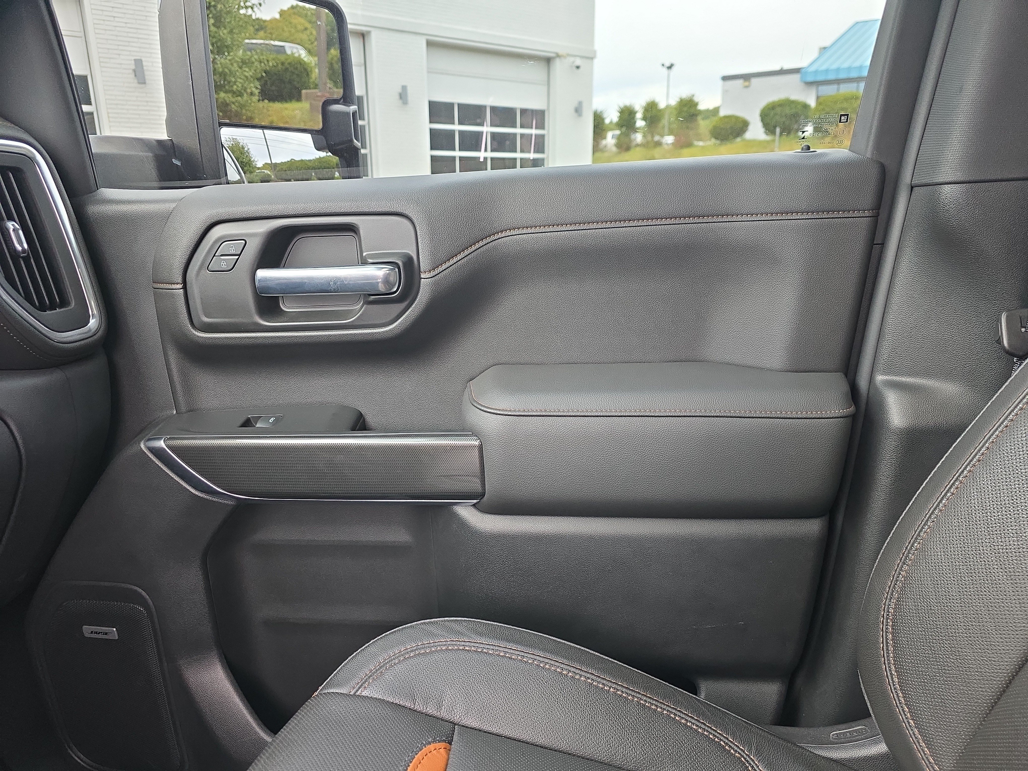 Used 2020 GMC Sierra 1500 AT4 w/ AT4 Premium Package AWD/4WD image 41