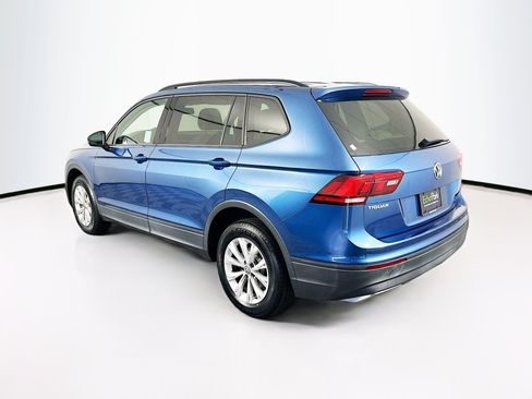Used 2018 Volkswagen Tiguan S FWD image 5