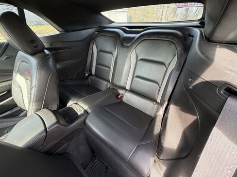 Used 2016 Chevrolet Camaro SS RWD image 25