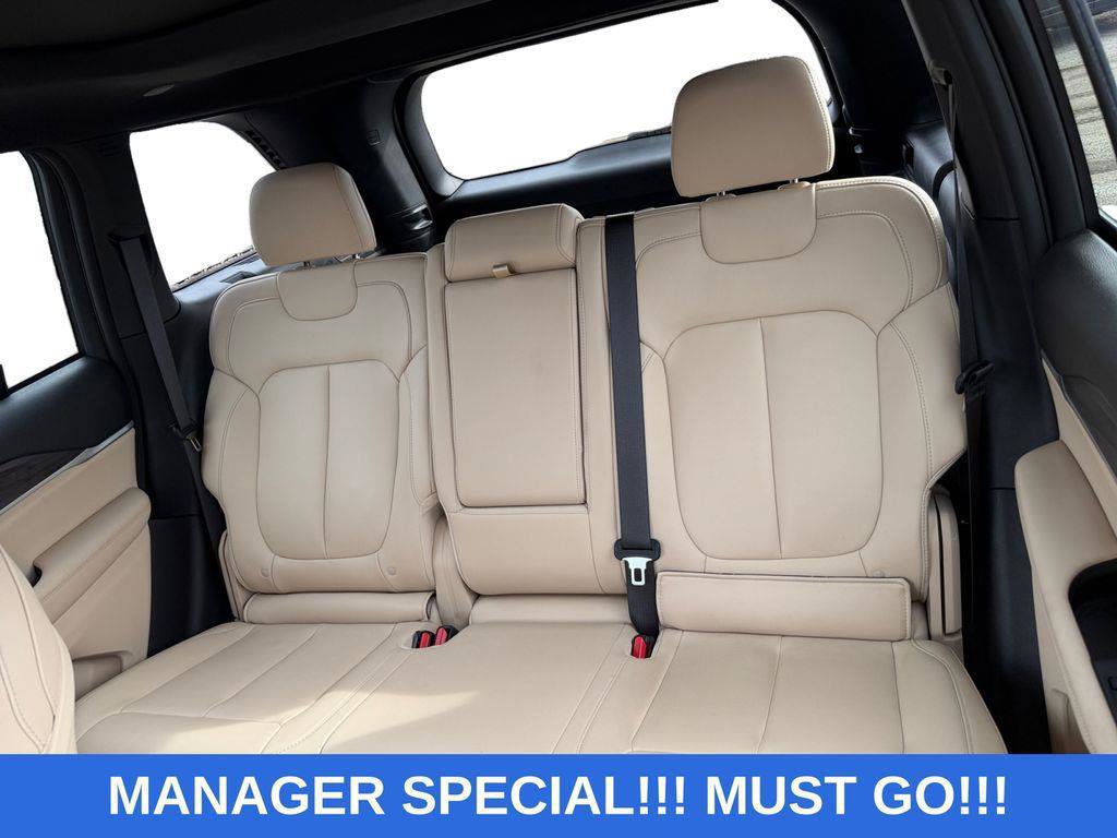 Used 2024 Jeep Grand Cherokee Limited 4xe AWD/4WD image 13