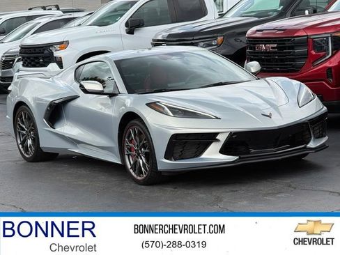 Used 2024 Chevrolet Corvette Stingray Preferred Cpe w/ Z51 Performance Package RWD image 1