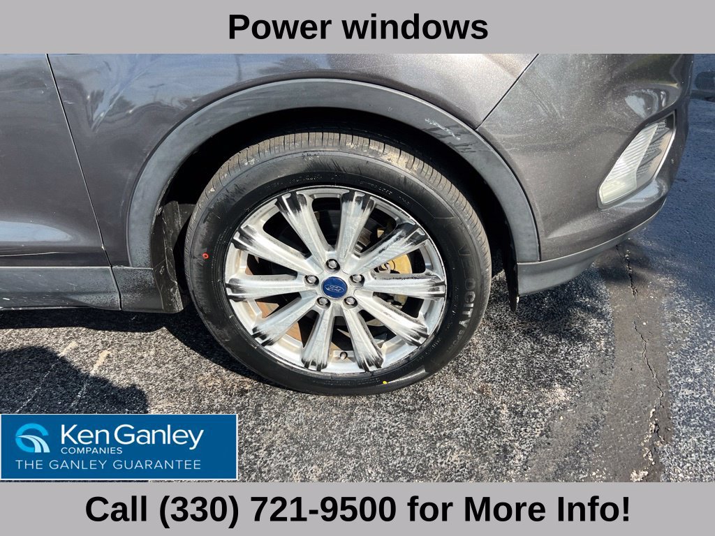 Used 2017 Ford Escape Titanium FWD image 19