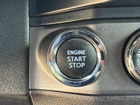 Used 2023 Toyota Tacoma TRD Off-Road AWD/4WD image 44