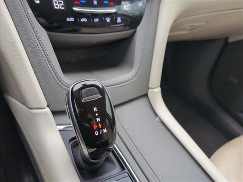 Used 2020 Cadillac XT6 Premium Luxury image 14