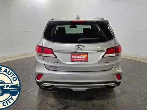 Used 2019 Hyundai Santa Fe XL AWD/4WD image 6