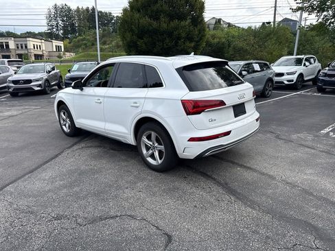 Used 2021 Audi Q5 2.0T Premium w/ Convenience Package AWD/4WD image 4