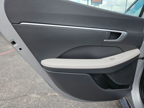 Used 2025 Hyundai Sonata SEL FWD image 18