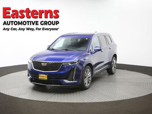 Used 2023 Cadillac XT6 Premium Luxury image 59