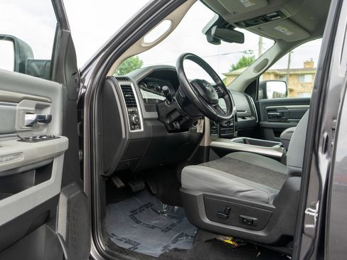 Used 2018 RAM 1500 Big Horn AWD/4WD image 13